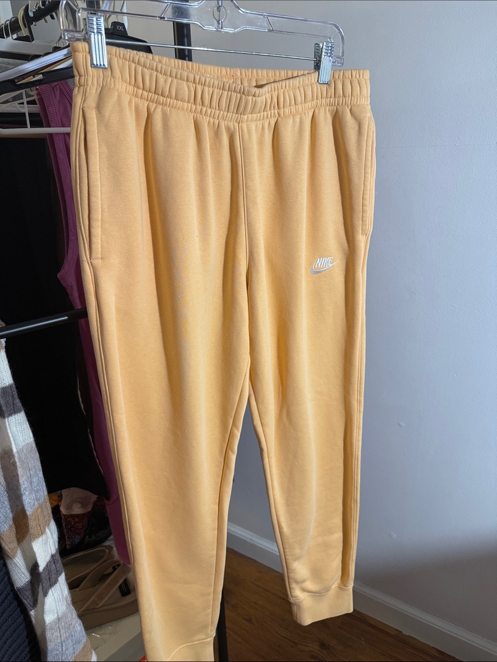 Nike fleece Joggers - Light Peach
